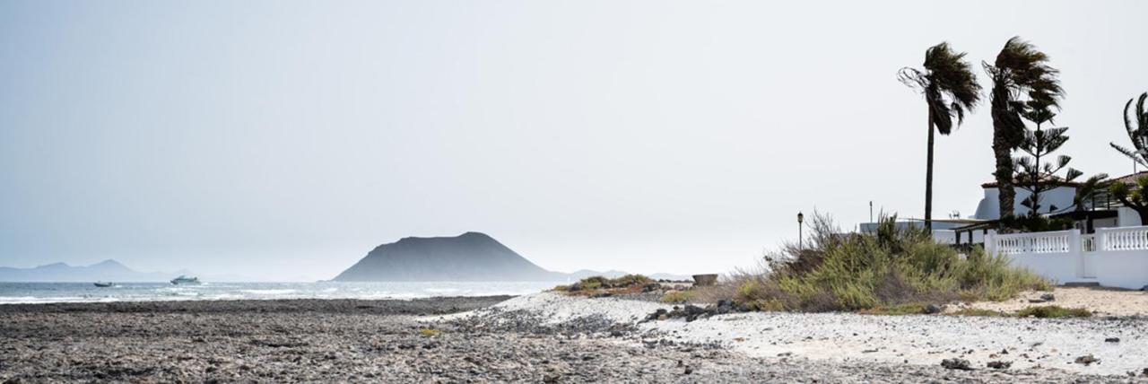 Villa La Maja Beachfront Corralejo Bagian luar foto