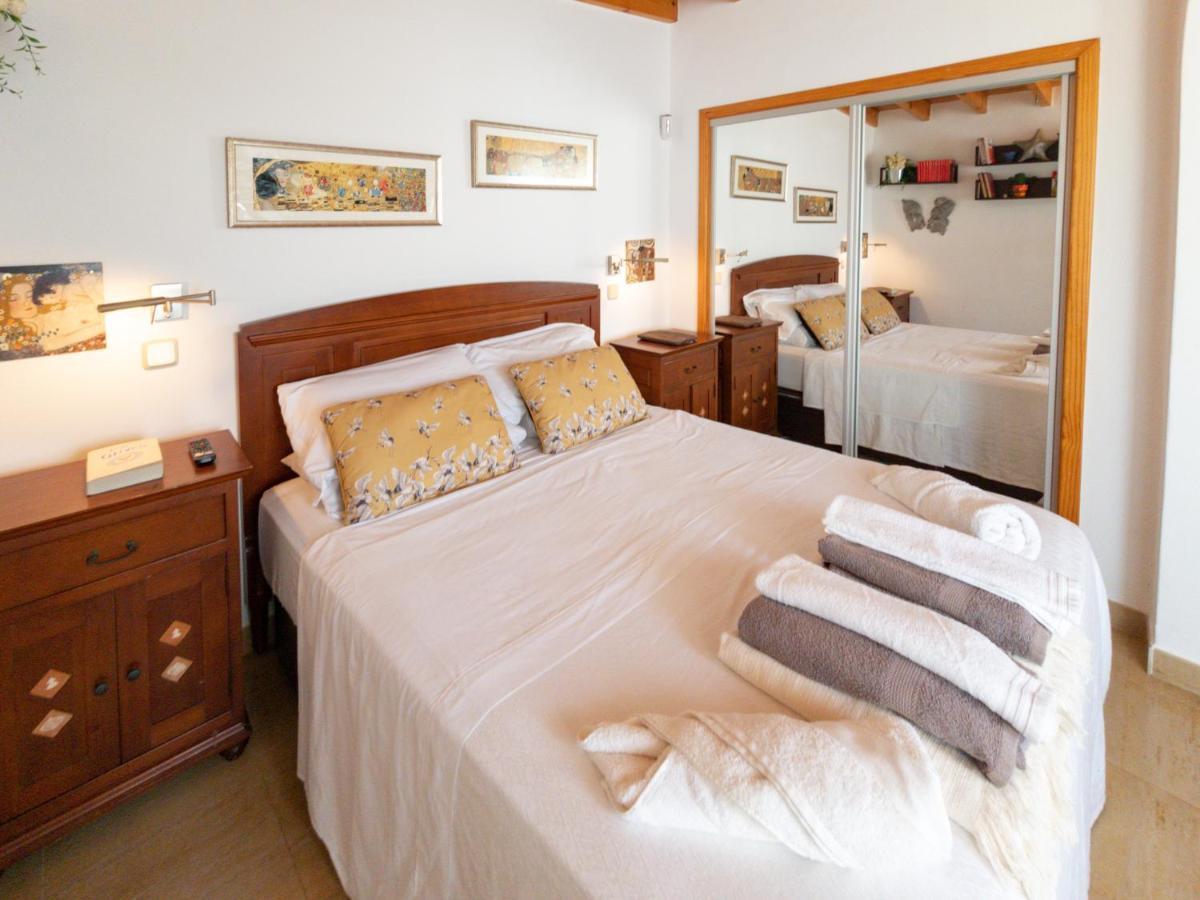 Villa La Maja Beachfront Corralejo Bagian luar foto