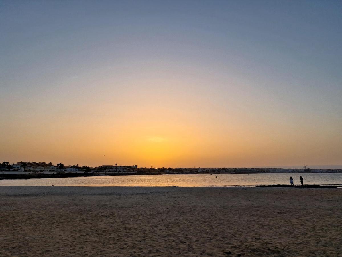 Villa La Maja Beachfront Corralejo Bagian luar foto